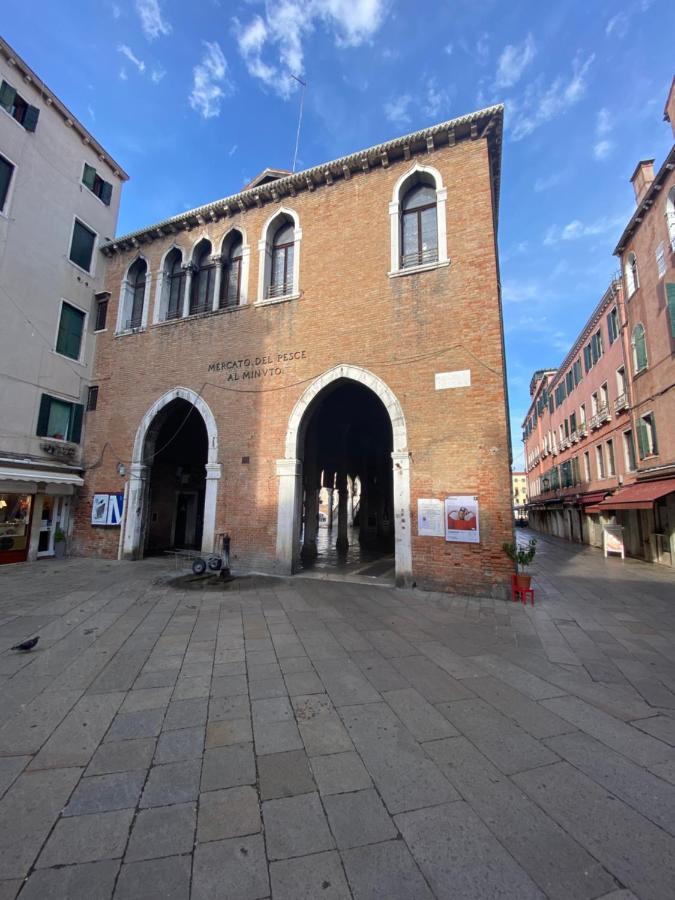Esclusivo Appartamento A Rialto Benátky Exteriér fotografie